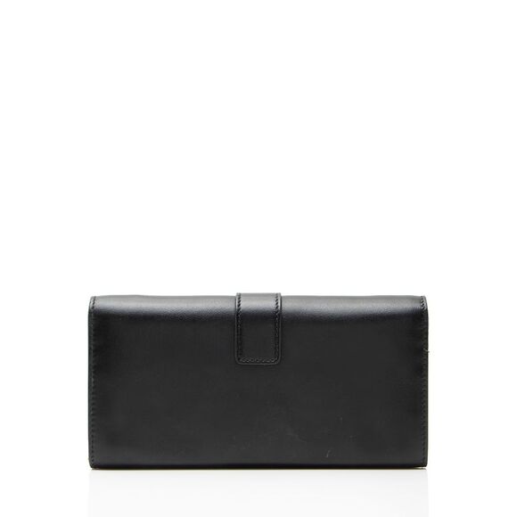 Salvatore Ferragamo Calfskin Hug Wallet on Chain - Picture 3 of 14